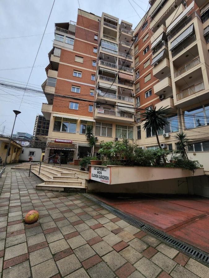 Kalpazo Home Skanderbeg Square 地拉那 外观 照片
