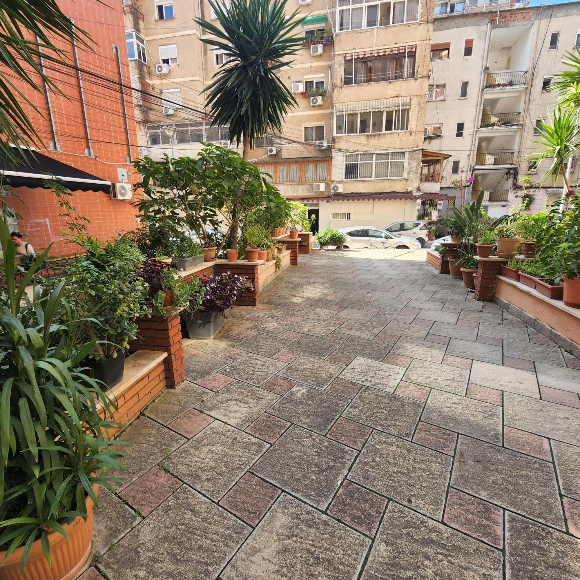 Kalpazo Home Skanderbeg Square 地拉那 外观 照片