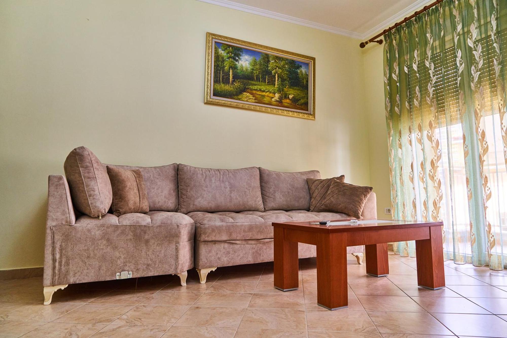 Kalpazo Home Skanderbeg Square 地拉那 外观 照片