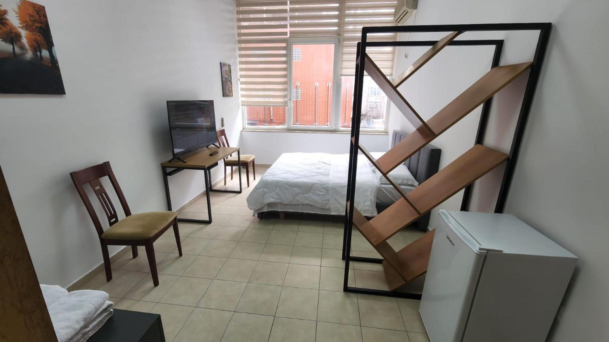 Kalpazo Home Skanderbeg Square 地拉那 外观 照片